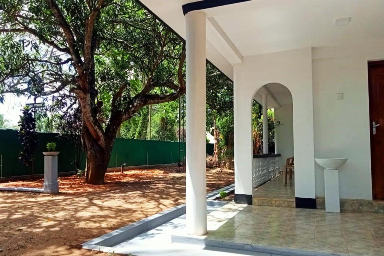 Abhaya Resorts Anuradhapura Ngoại thất bức ảnh
