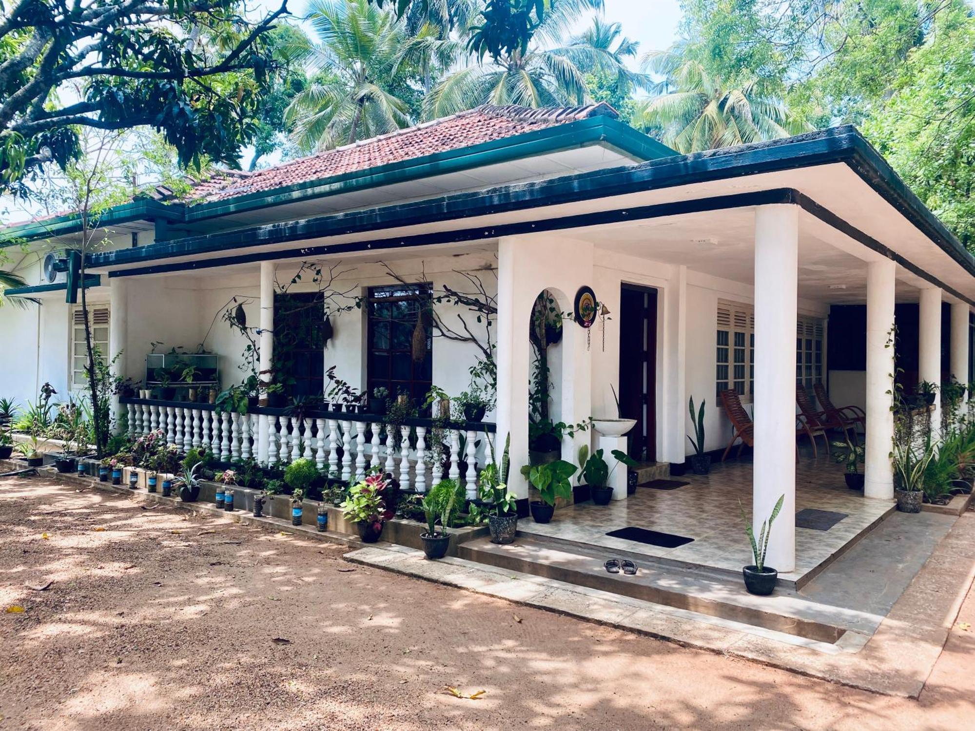 Abhaya Resorts Anuradhapura Ngoại thất bức ảnh